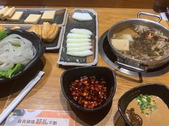 -呷哺呷哺 黄金牧场 (新中关购物中心店)