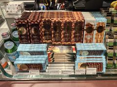 -VENCHI 闻绮(北京国贸商城店)