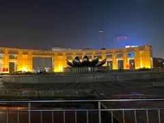 -泉城广场