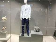 -GIORGIO ARMANI(燕莎奥特莱斯购物中心店)