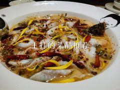 -江渔儿酸菜鱼(映月湖环宇城店)