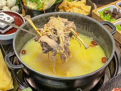 -汤宴·参须肚包鸡(南京路店)