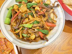 干锅鹿茸菌-英兰朝族饭店(河南桥头店)
