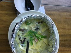 -碗主炭烧米线(交大二村店)