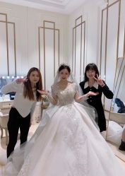 -NaNa婚纱礼服馆