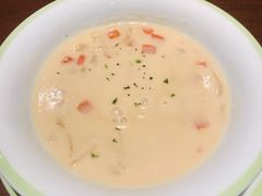 奶油海鲜浓汤-萨莉亚意式餐厅(杭州西溪龙湖天街店)