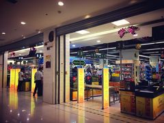 -华润万家(凯德广场店)