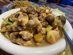 栗子鸡-龙桥私厨·姜花菊花过桥鱼·顺德菜(容桂店)