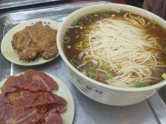 五香大排面-伟记奥面馆(养育巷店)