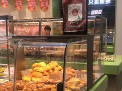 -顶东面包花园·生日蛋糕(太平店)