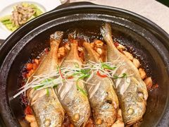 八分钟砂锅焗黄鱼-有喜胶东小馆(太申祥和店)