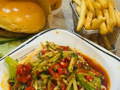 -魏家凉皮(博水商务大厦店)