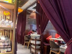 -一叶一世界·素食餐厅(锦华万达店)