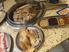 -姜胖胖韩式自助烤肉(光明万达店)