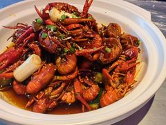 -肥小宝·金牌油焖大虾(襄阳龙虾地标店)