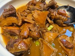 老鸡花菇焖猪肚-庐灶江南·江南菜·四合院Bistro(东直门雍和宫·原华侨宾馆店)