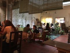 -The Daily Fix Cafe