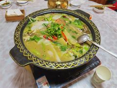 -八美镇邛崃土地坡饭店