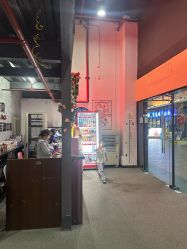 -蹦贝运动中心·蹦床·攀岩·闯关(龙岗店)