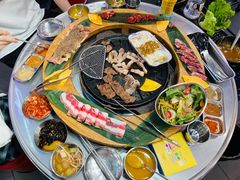 -玄希浪漫厨房·韩料烤肉(湖滨银泰in77店)