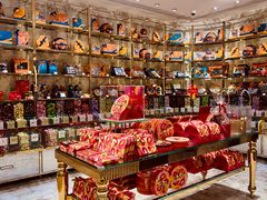 -VENCHI 闻绮(北京国贸商城店)