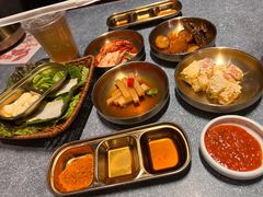 -草家酱蟹炭火烤肉店(珲春南路二店)
