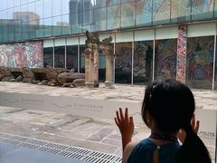 展厅外也有很美的风景-四川美术学院美术馆