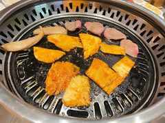 -黑金·寻焰自助百汇·烤肉·火锅(中街店)