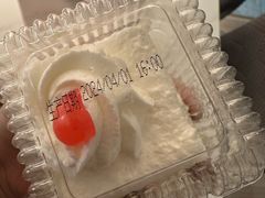 -红宝石·鲜奶小方·海派西点房(莘庄龙之梦店)