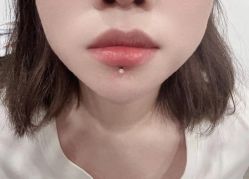 -龙之吻专业刺青·手工耳洞·纹身去色