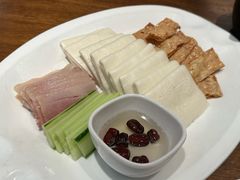 -美乐食街(小南店)