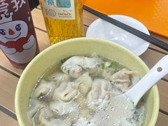 -周震馄饨