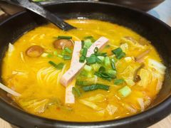 -渝和喵叔米线(南坪万达店)