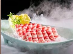 精品肥牛-俏牛哥鲜牛肉牛肆馆(重庆天地店)