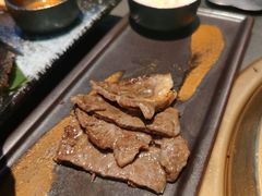 -铭牛烧肉·和牛海鲜自助(高新月牙湖店)