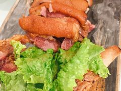 椒盐猪手-阿明小菜·海鲜·上海菜(梅陇华理店)