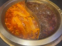 -沸炉重庆老火锅(军事博物馆店)