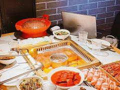 -雾都渣渣火锅(南城智汇城店)