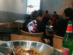 -鑫郭氏·南昌20年大排档(红谷滩旗舰店)