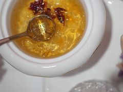 -金私燕鲜炖燕窝(万达店)