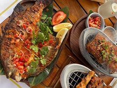 -三亚艾迪逊酒店·海滩烧烤 BARBACOA·现场乐队·浪漫晚餐·烧烤海鲜