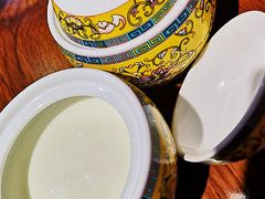 蒙古酸奶-十二毡房蒙餐·蒙古包