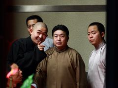 瞧瞧，那是谁？-星夜相声会馆