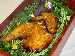 -Mogul Eatery·大亨餐酒馆