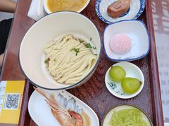 -百年老字号·观振兴蟹黄面·三虾面·苏式面(观前街富仁坊巷店)