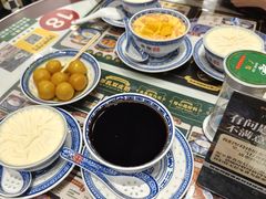 -广信牛奶甜品世家(台东店)