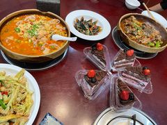 鱼籽鱼泡火锅-湘聚南县土菜馆(龙山二路店)
