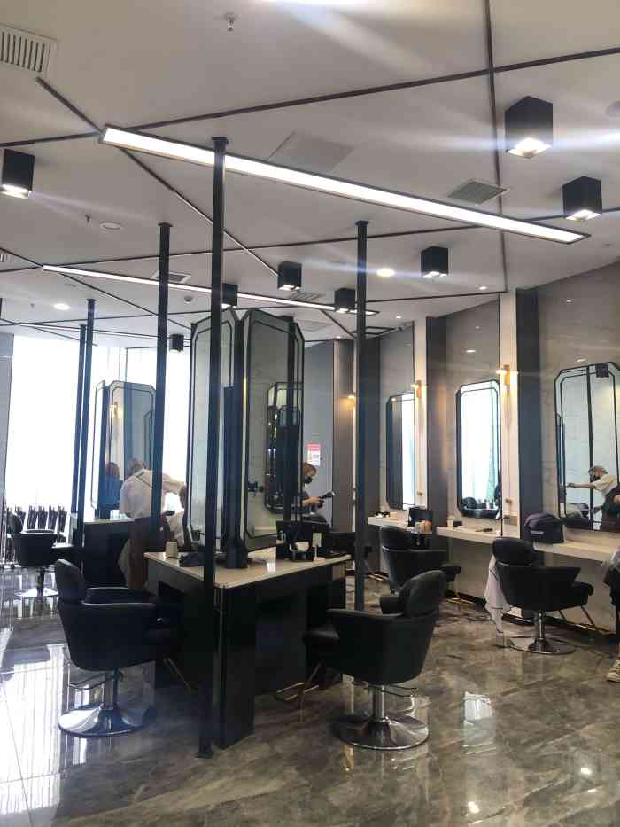 香港hair corner(光谷k11select店)