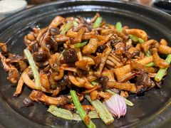 砂锅菌菇什锦-范家小馆·烤鸭新京菜(金融街店)