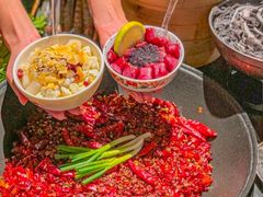 -萍姐火锅·公路夜市(武汉首店)